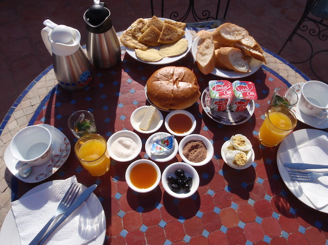 【地中海式ダイエット】世界遺産のモロッコメニューにフランス朝食を改善