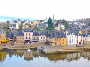 フランス　ブルターニュ　サングスタン